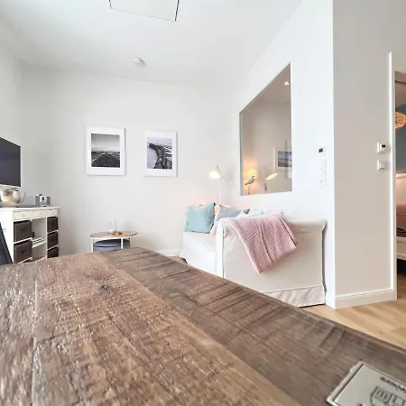 Haus Alexandra - Buedche Apartament *